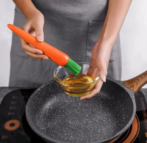 Kitchen Supplies (Carrot Shaped Silicon Kitchen Oil Brush)